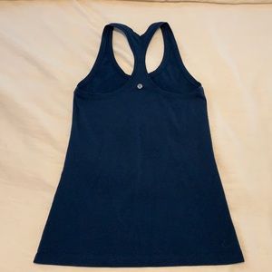 Lululemon navy blue size 8 athletic top